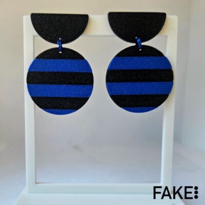 Pendientes deriva rayas azul cobalto